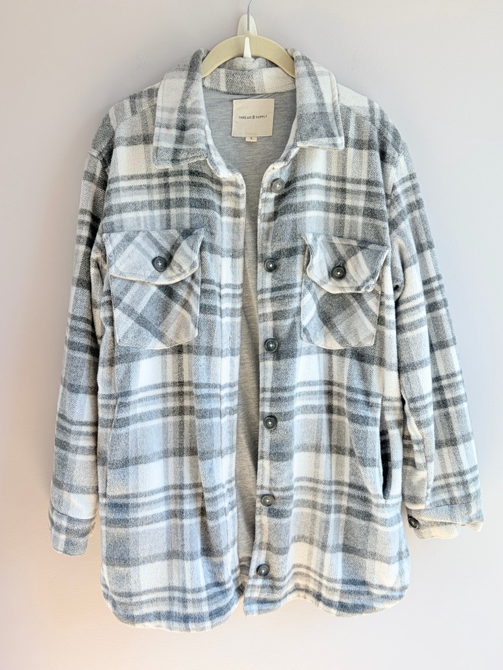 Thread & Supply Shacket Grey White Plaid Check Heavy Lined Fall Winter EUC Small